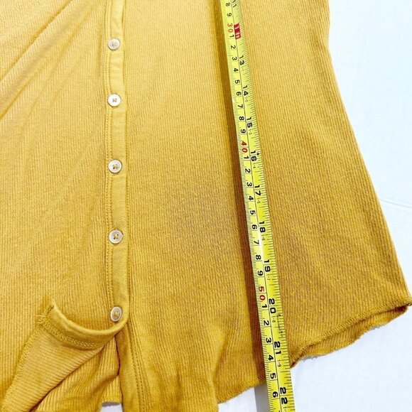 🌷SALE Wilfred Aritzia Oceane Ribbed Shirt Size XS Yellow Modal Soft - Picture 15 of 16